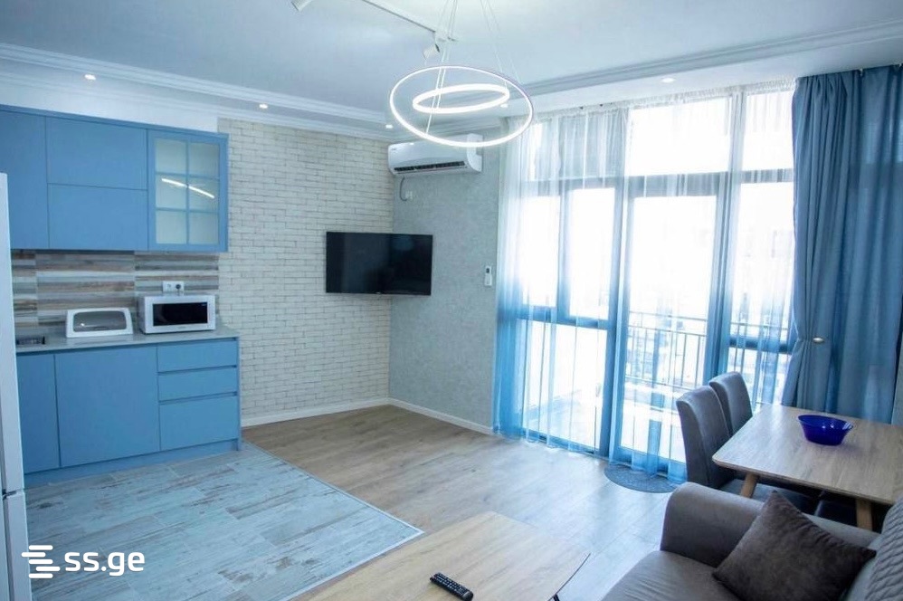 Z. Gorgiladze Street 69 - 3 rooms