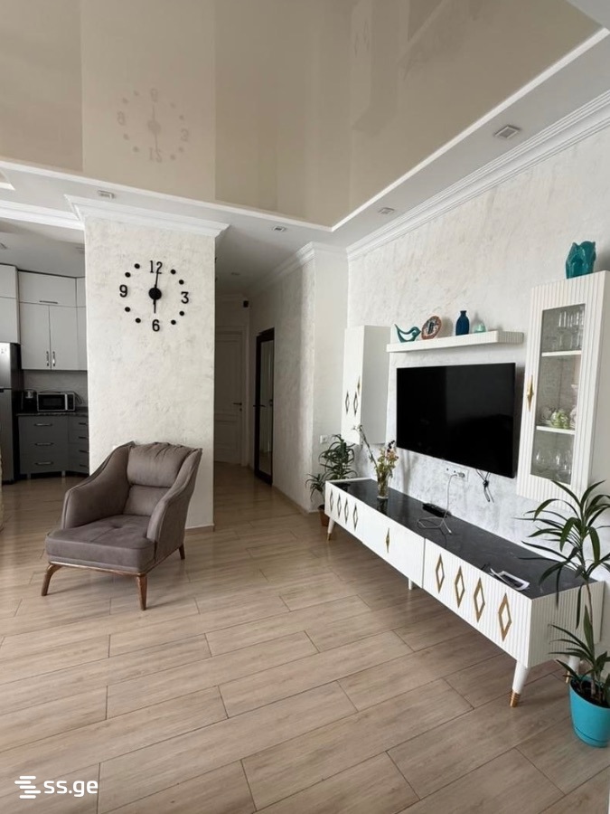 6 - 4 rooms