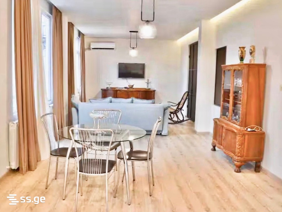 53 - 4 rooms