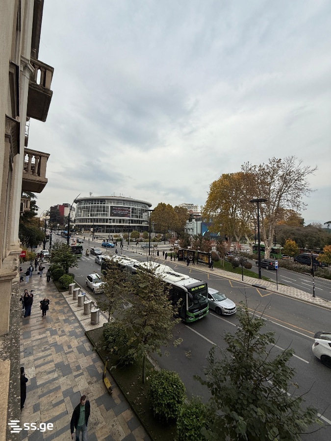 kostava st. - 3 rooms
