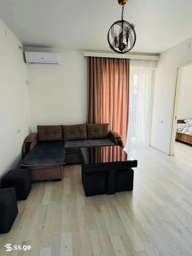 36 - 8 rooms