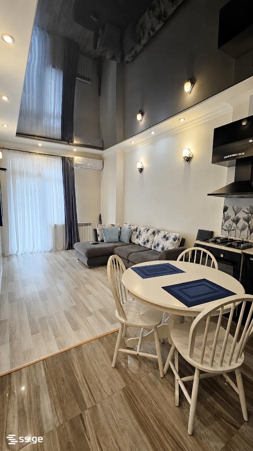 Khimshiashvili st. 20 - 2 rooms