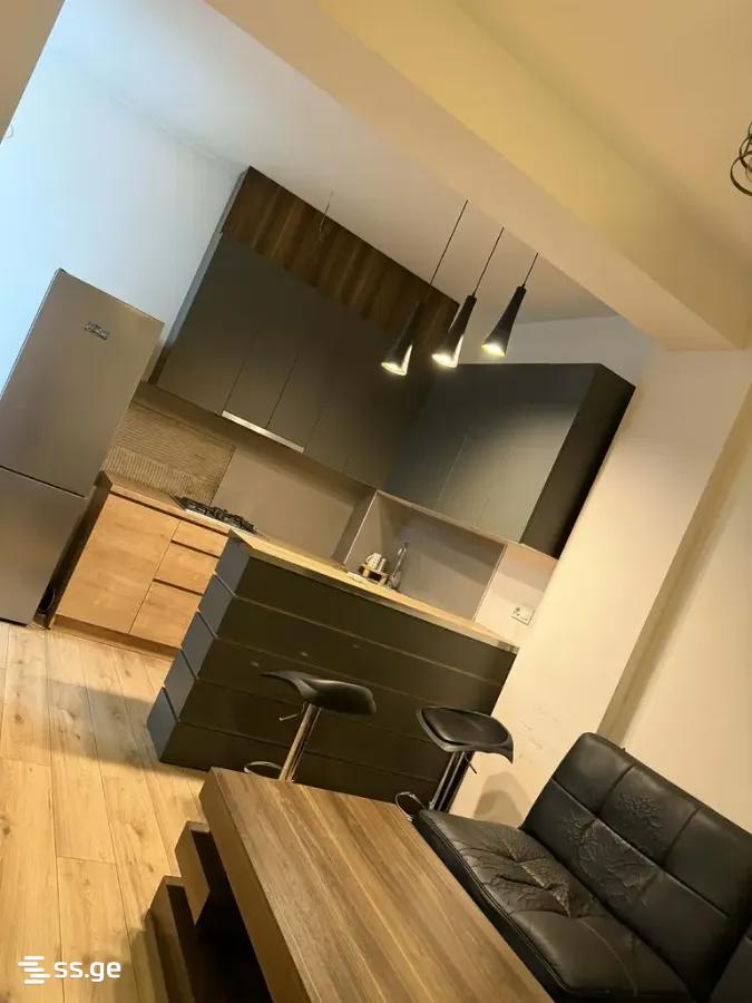 a.wereTlis avenue - 2 rooms