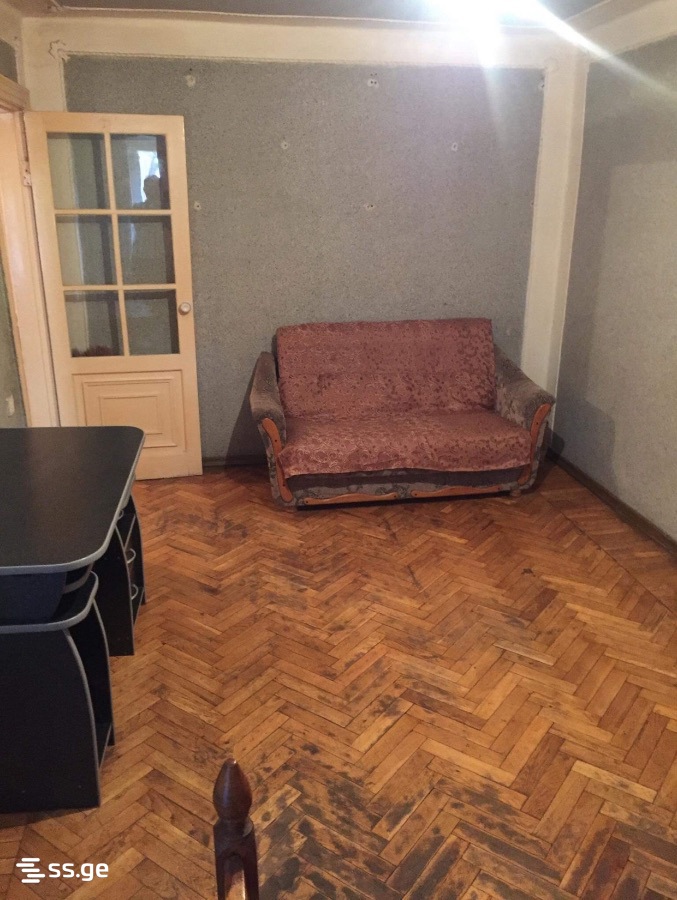 krtsanisi st. 8 - 1 rooms