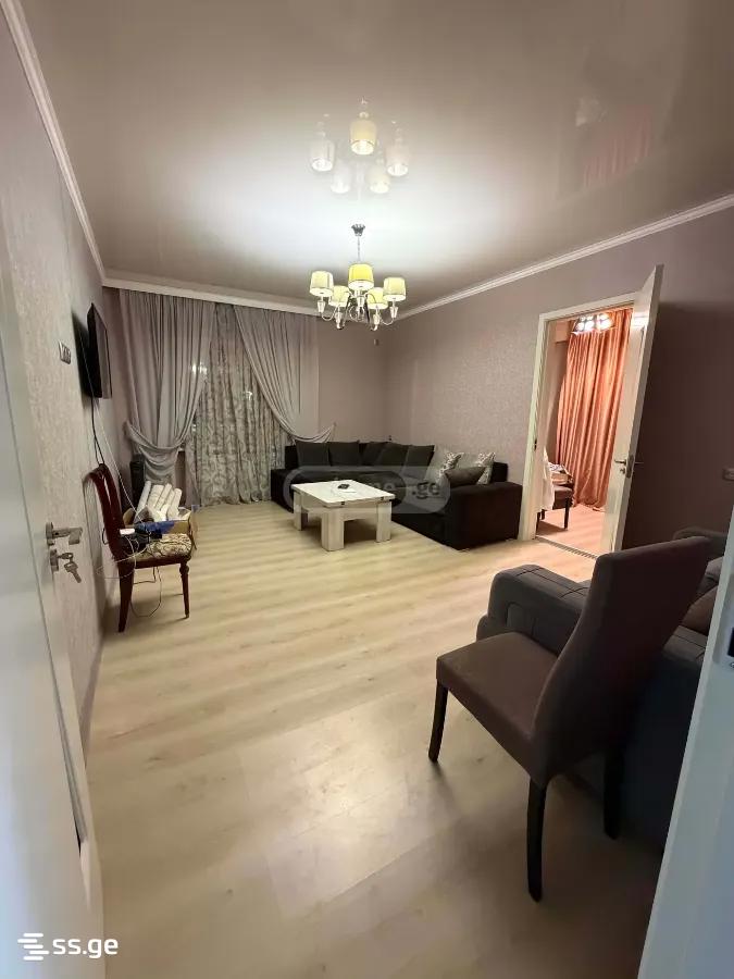 nucubidze I plato - 3 rooms