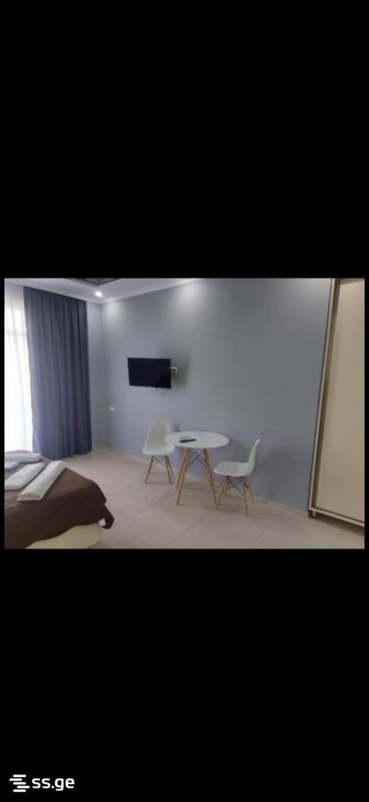 92 - 1 rooms
