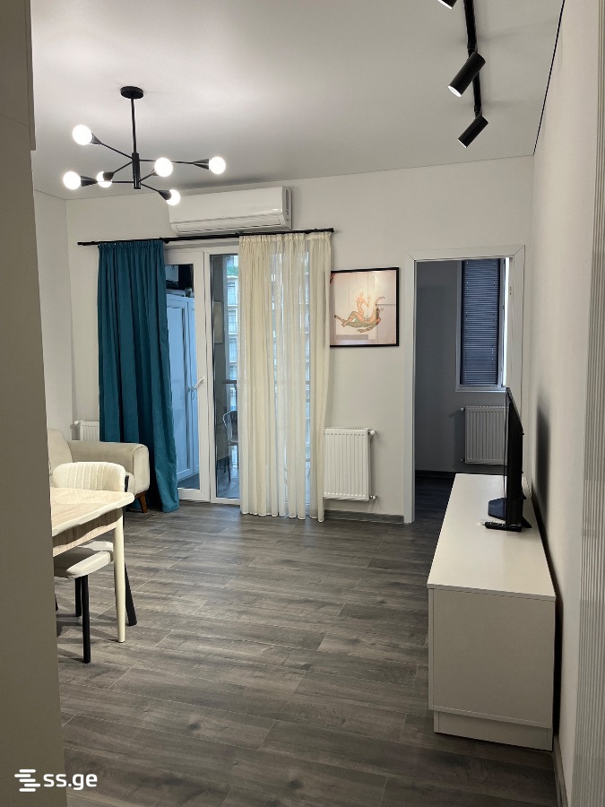 Marseli st. 165 - 3 rooms