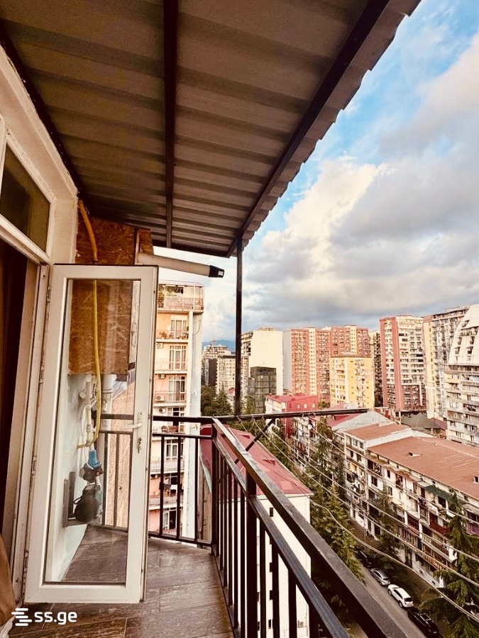 M. Lermontov Street 14 - 3 rooms