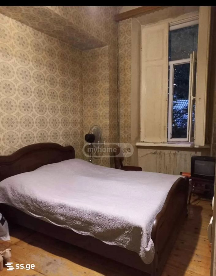 cinamdzgrishvili st. 23 - 2 rooms