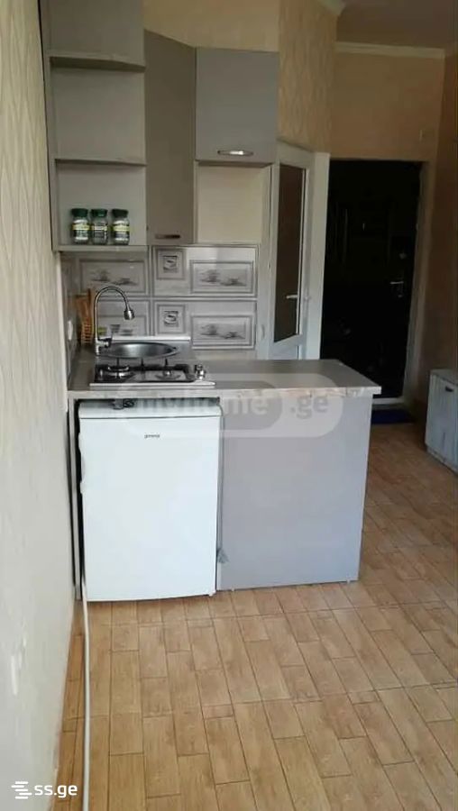 R. Chkhikvadze st. - 1 rooms