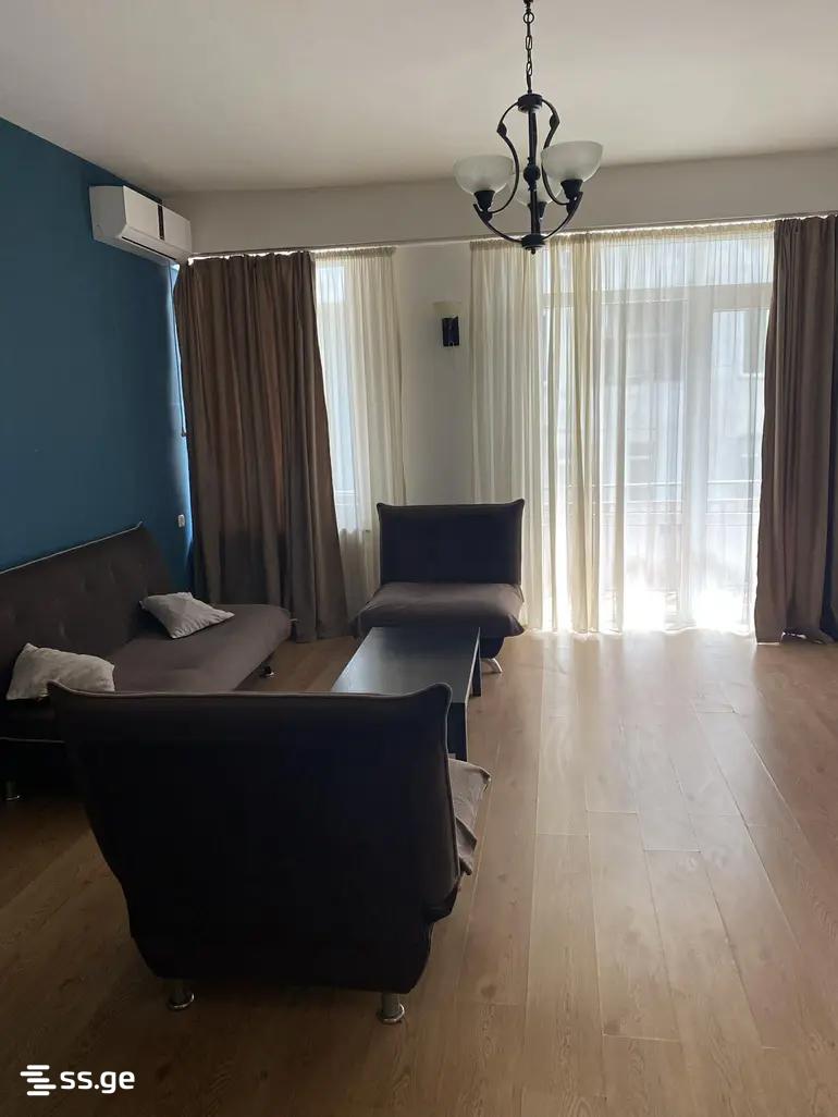 B.Kvernadze st. 13 - 5 rooms