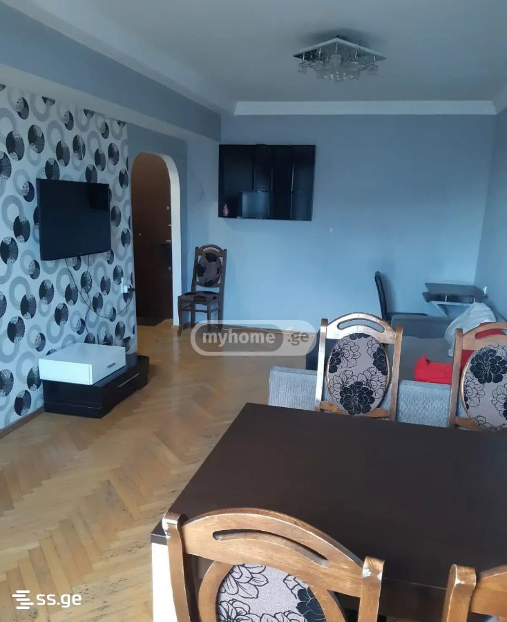 Gr. Robakidze Ave - 2 rooms