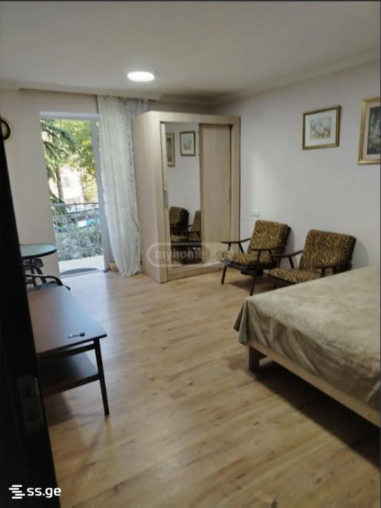 . - 2 rooms