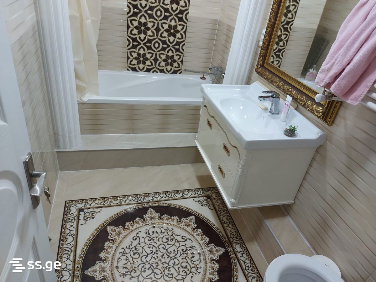 R. Nizharadze st. 18 - 2 rooms