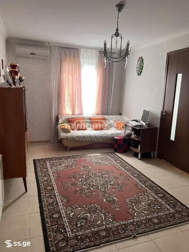 Chiladze st. - 5 rooms