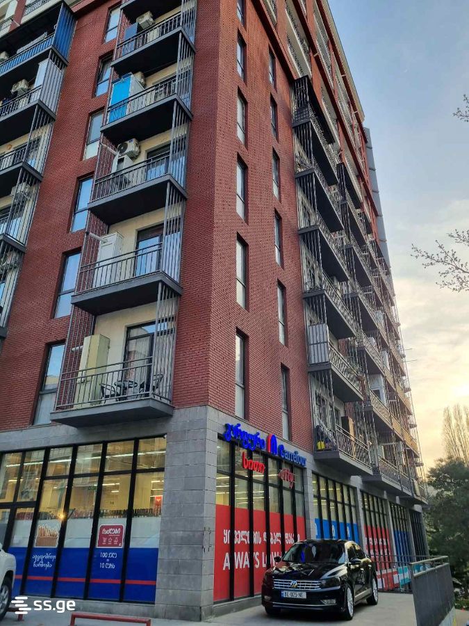 nucubidze st. 129 - 3 rooms