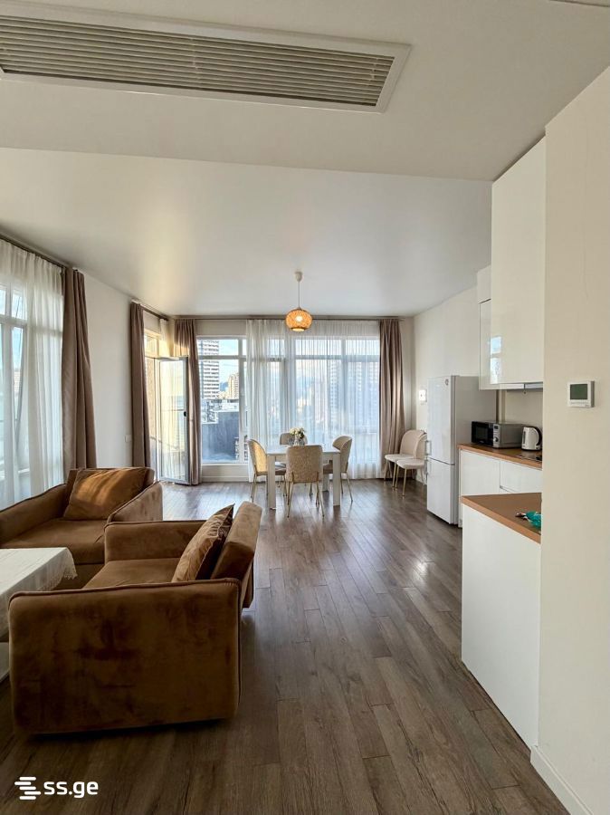 Lech and Maria Kaczynski street B6000 - 2 rooms
