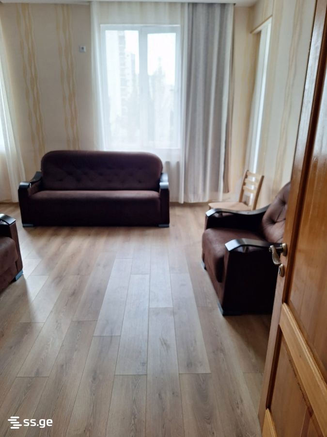 Teimuraz Bochorishvili's I dead end 7 - 2 rooms