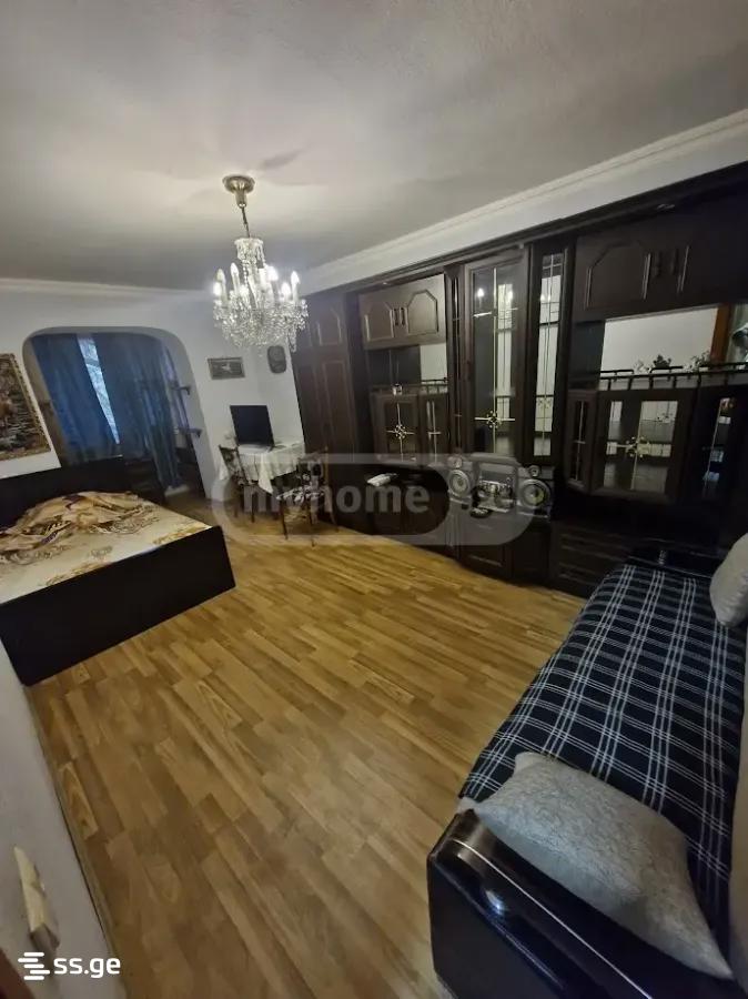 Gr. Robakidze Ave 0 - 1 rooms