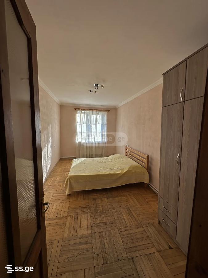 d. chichinadze st. - 3 rooms
