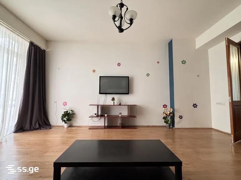 B.Kvernadze st. - 5 rooms