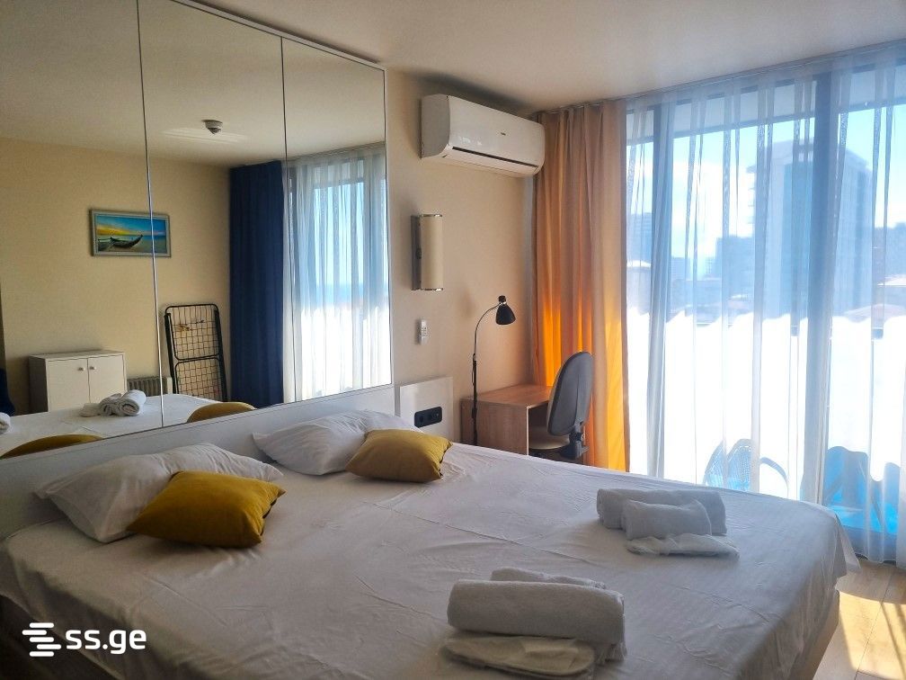Khimshiashvili st. 7 - 1 rooms