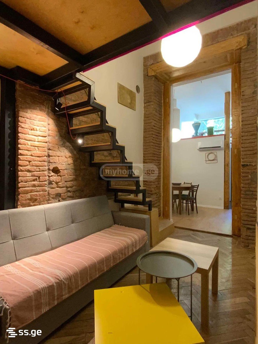 chaikovski st. 8 - 2 rooms