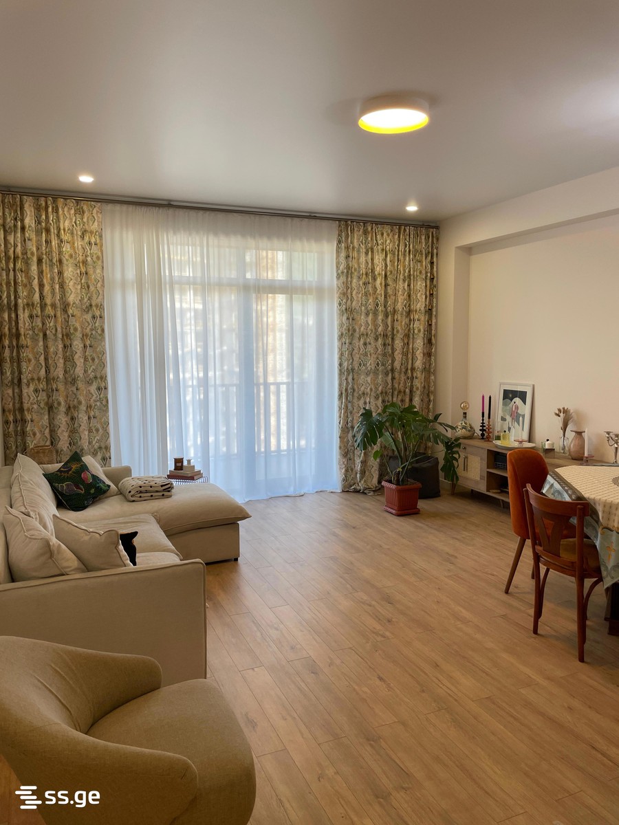 universiteti st. - 3 rooms