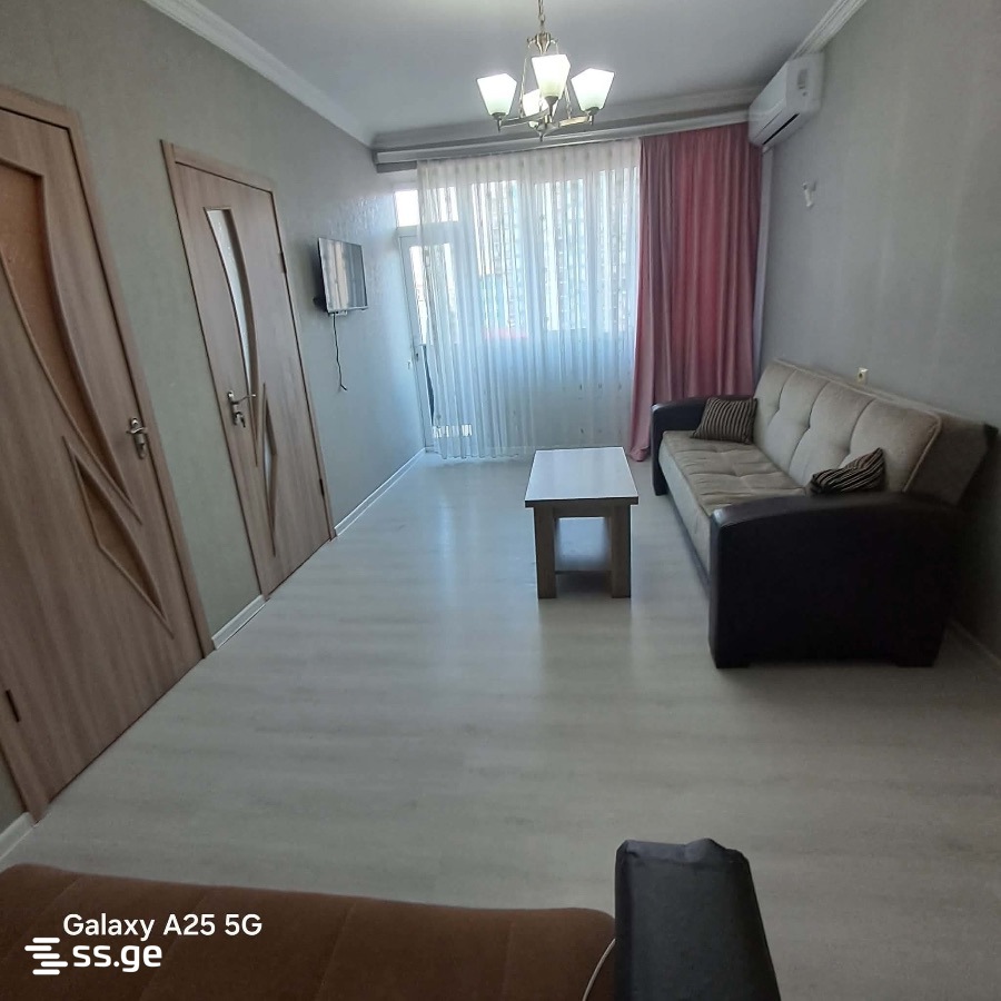 Chavchavadze st. 78/88 - 3 rooms