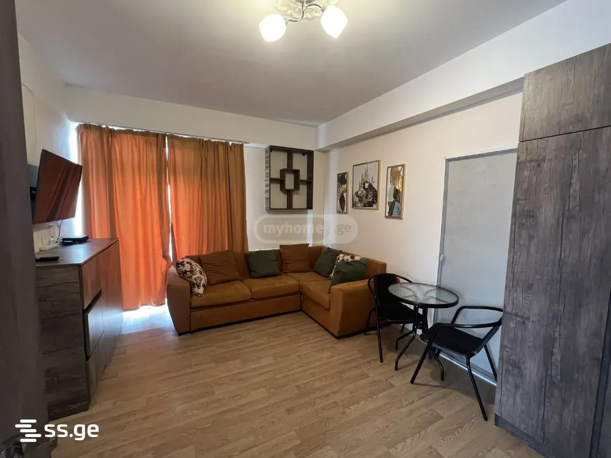 Fighters for the Unity of Georgia st. - 3 rooms