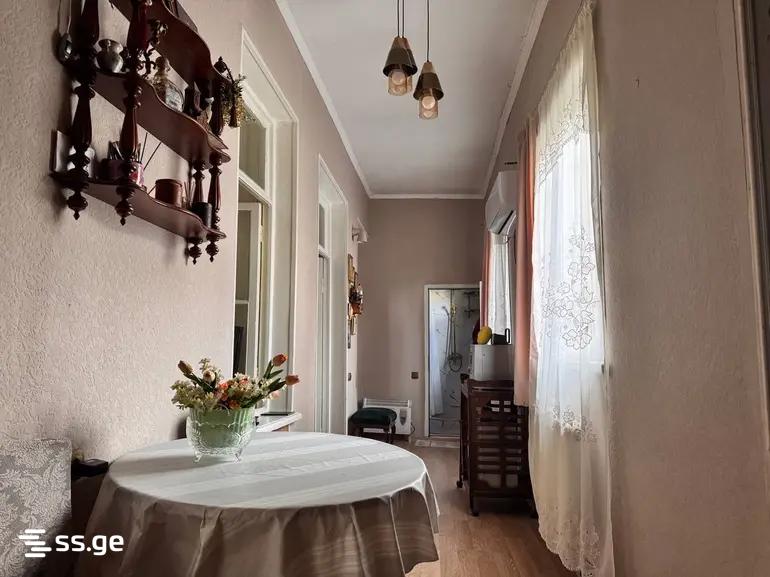 avlabri st. - 3 rooms