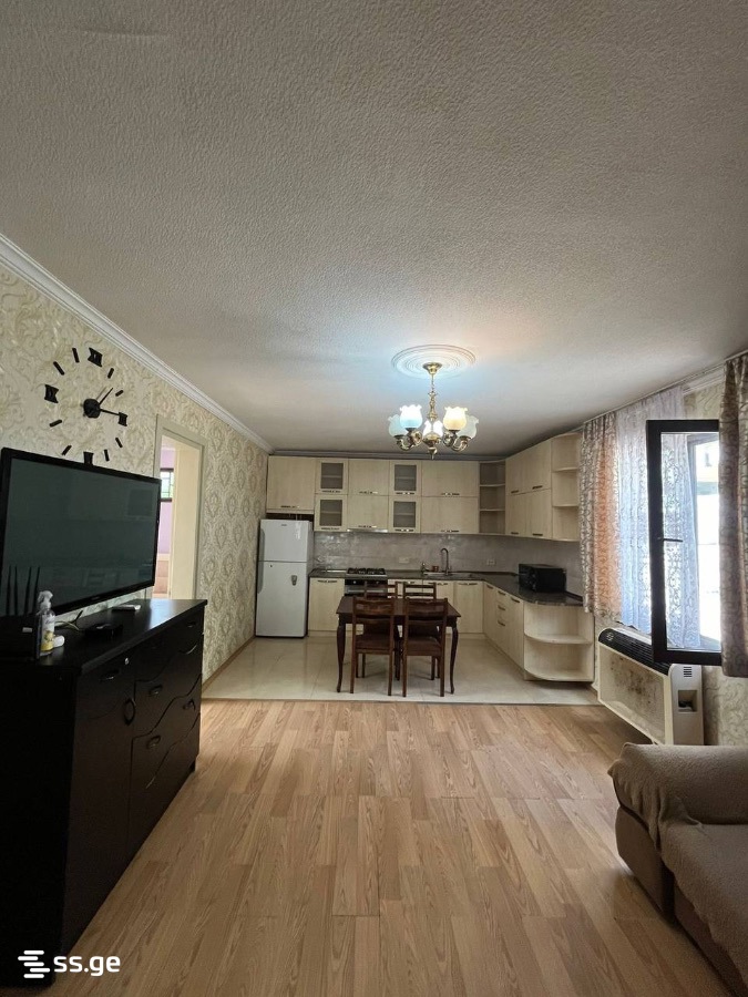 manavi st. 1 - 3 rooms