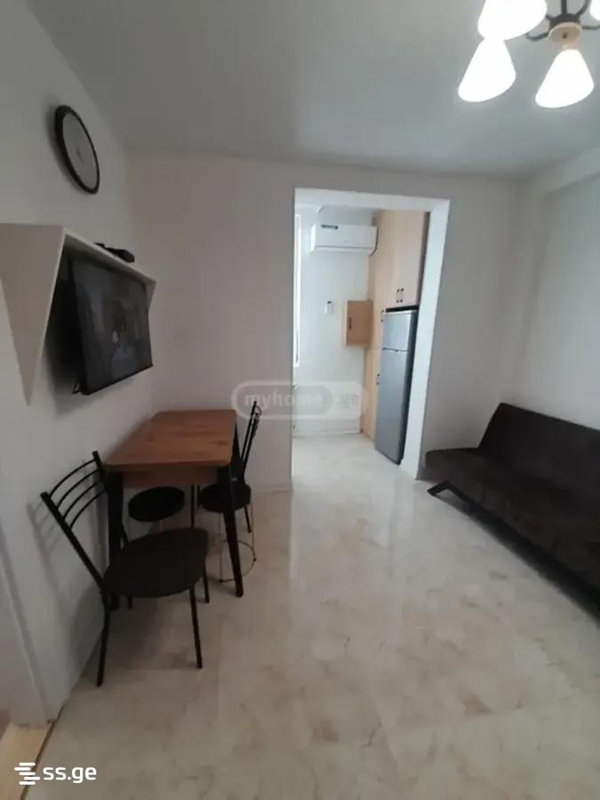 III Microdistrict - Gldani - 3 rooms