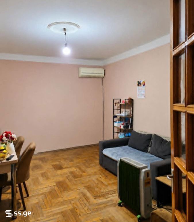 Teophane Davitaia st. - 2 rooms