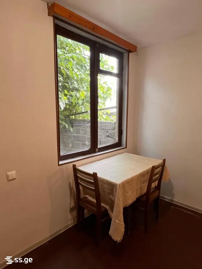 E. Kharadze st. 0 - 2 rooms