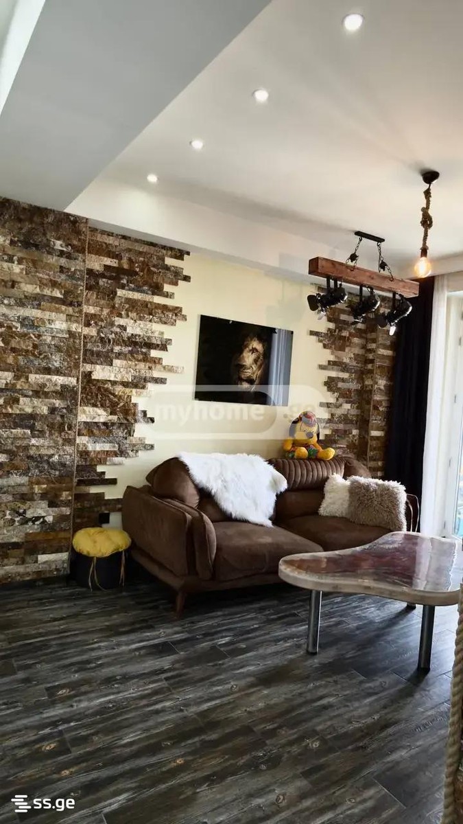 navtlugi st. - 3 rooms