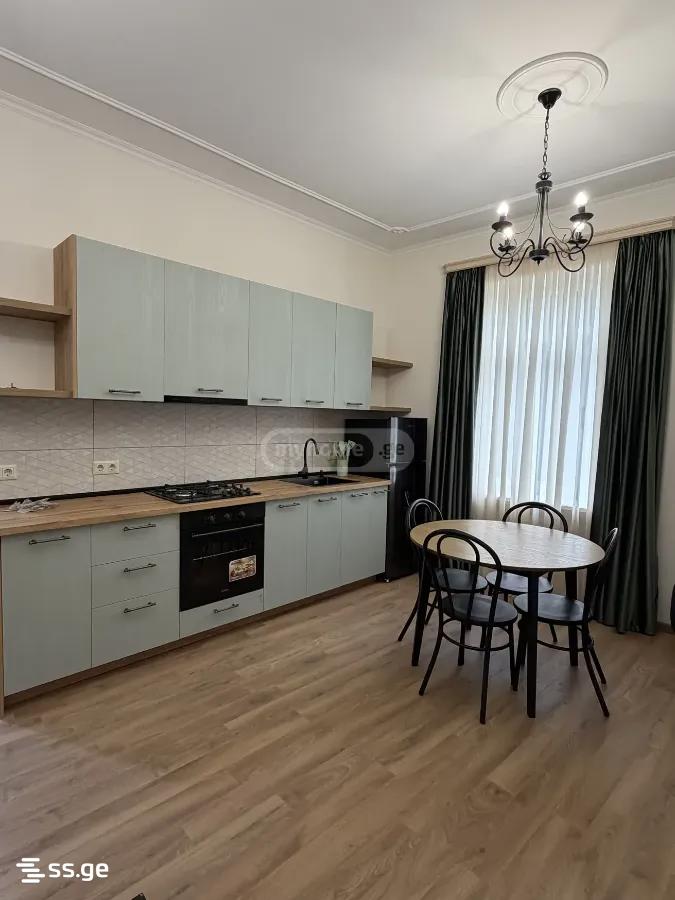 toidze st. 33 - 2 rooms
