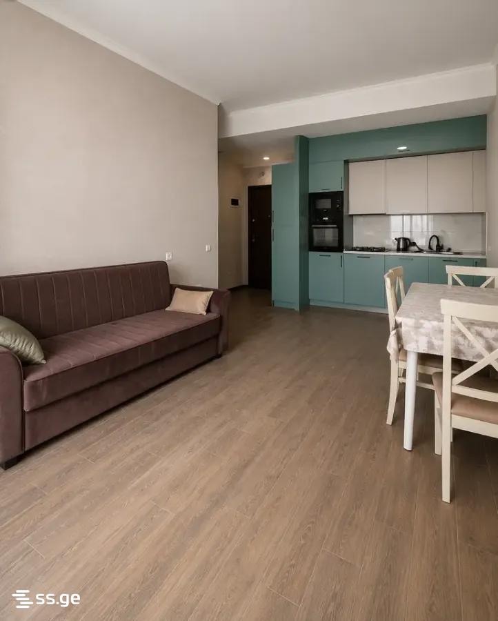 Vepkhistkaosnis st. - 3 rooms