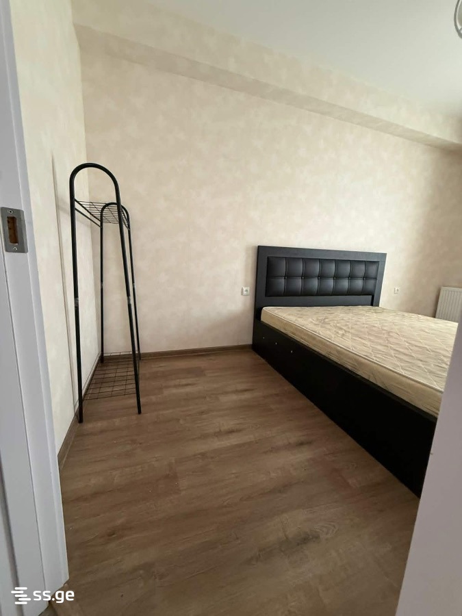 Khergiani st. 8 - 2 rooms