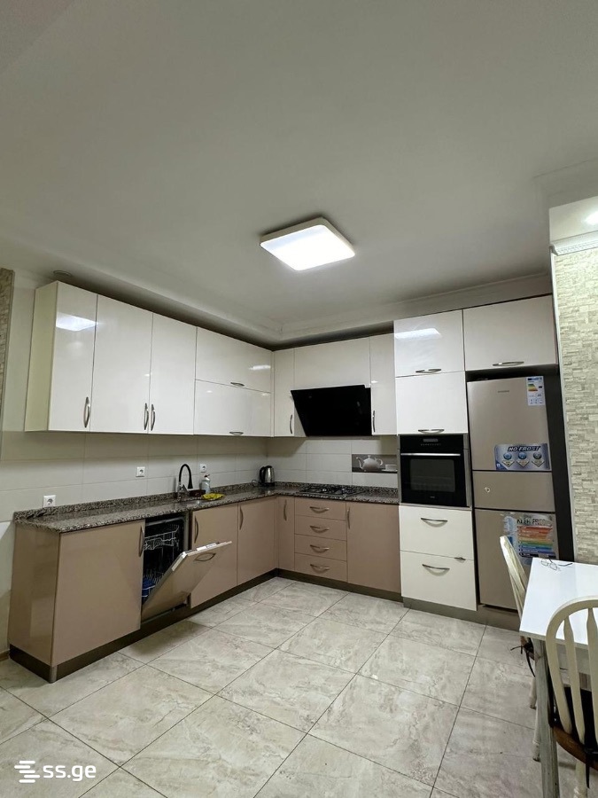Angis st. 15 - 4 rooms