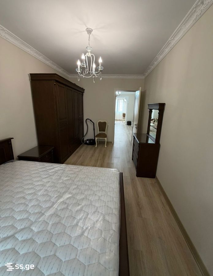 5 - 2 rooms