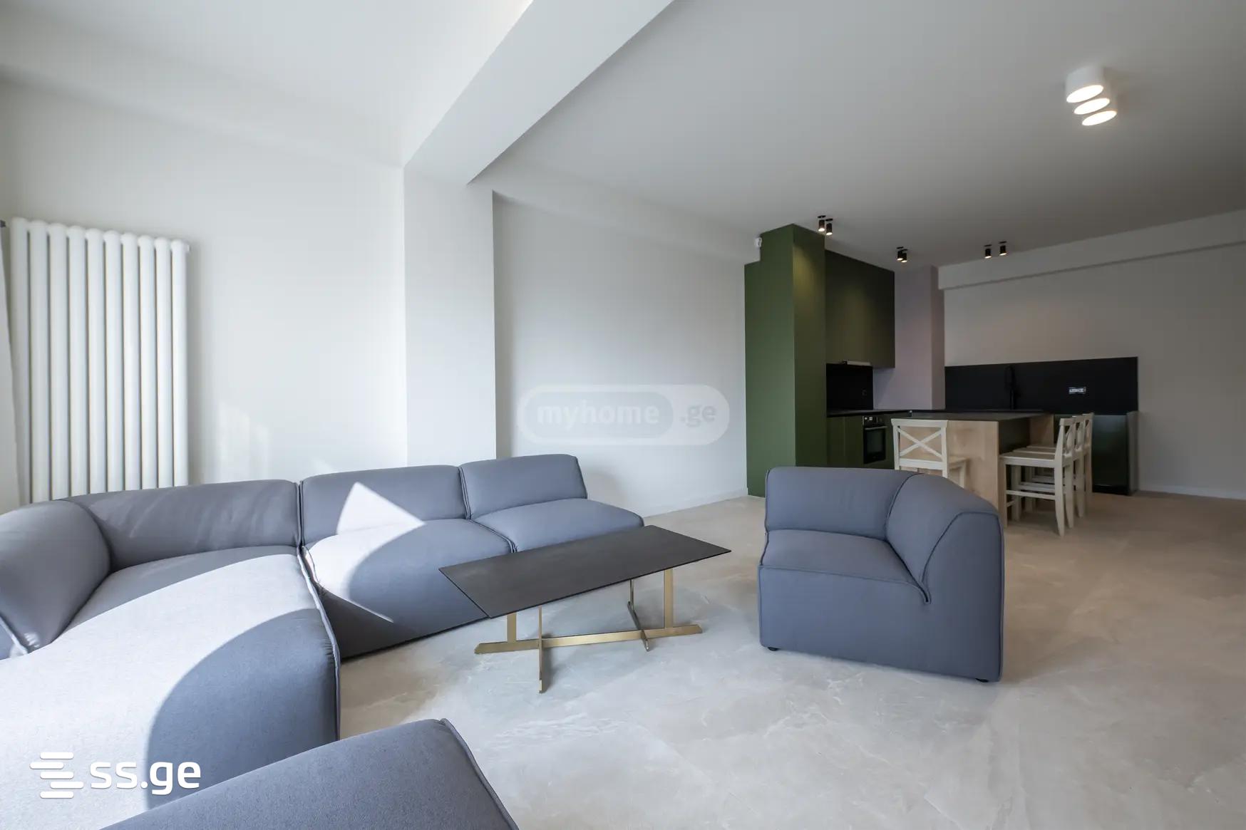 Lisi lake - 3 rooms