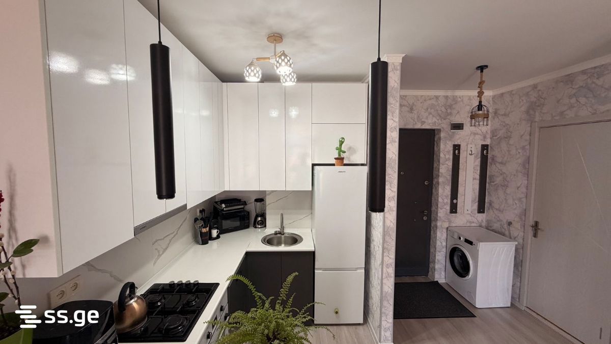 5 - 3 rooms