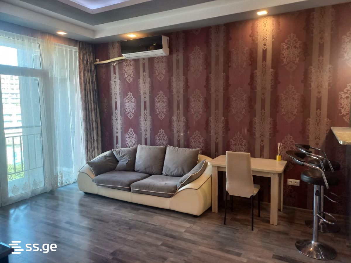 chkondideli st. 21 - 2 rooms