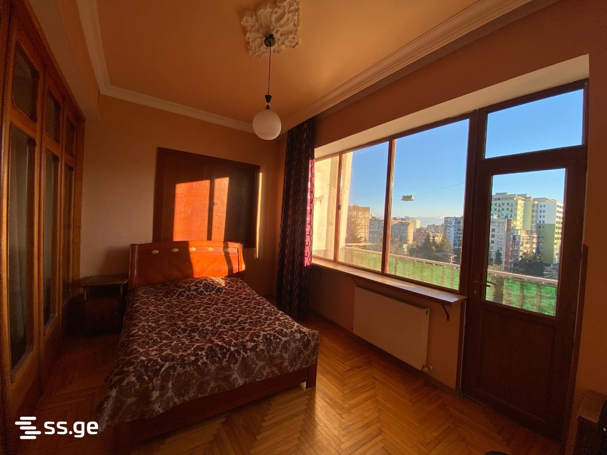Javakhishvili St. 73 - 3 rooms