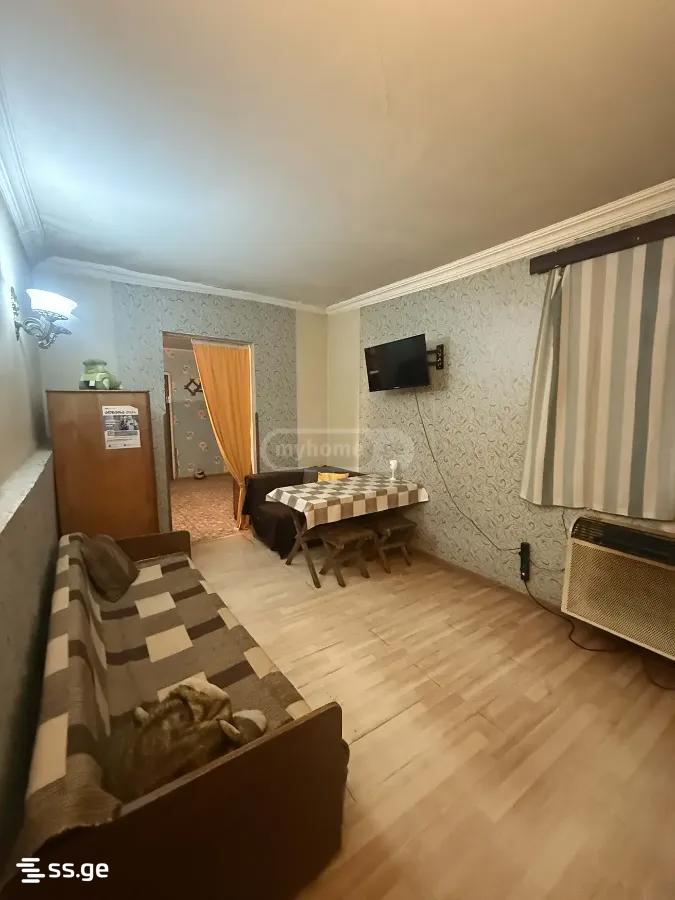 Tsolikauri st. 0 - 3 rooms