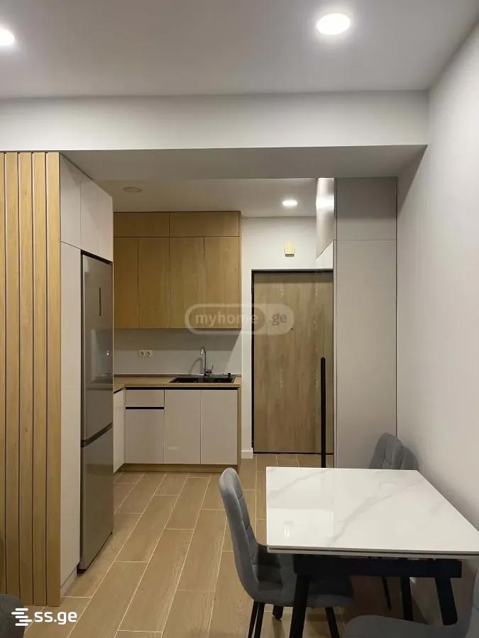 V. Kikvidze st. - 3 rooms