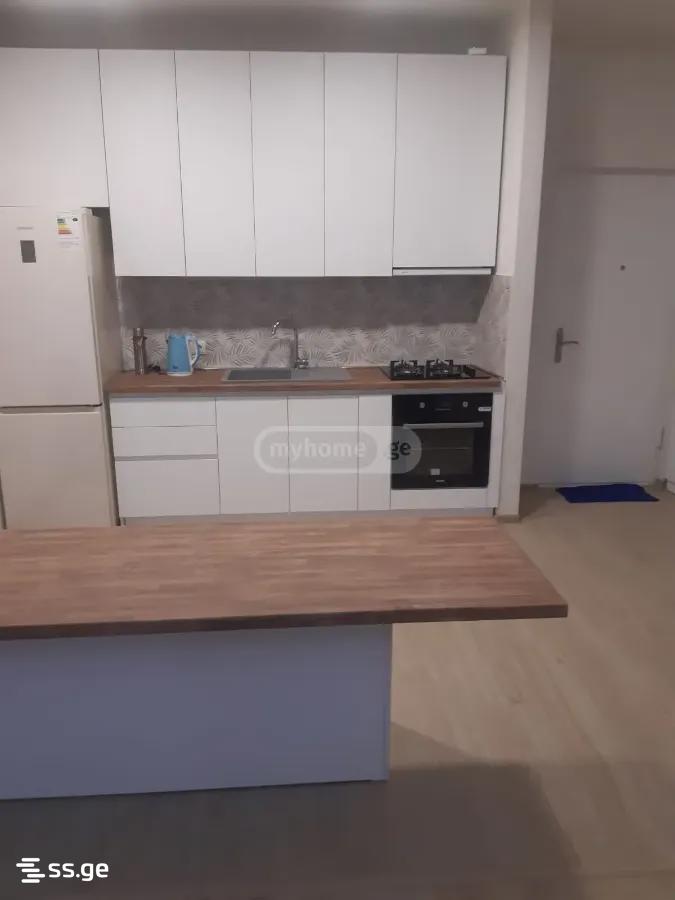 Kosmonavtebi coast - 2 rooms