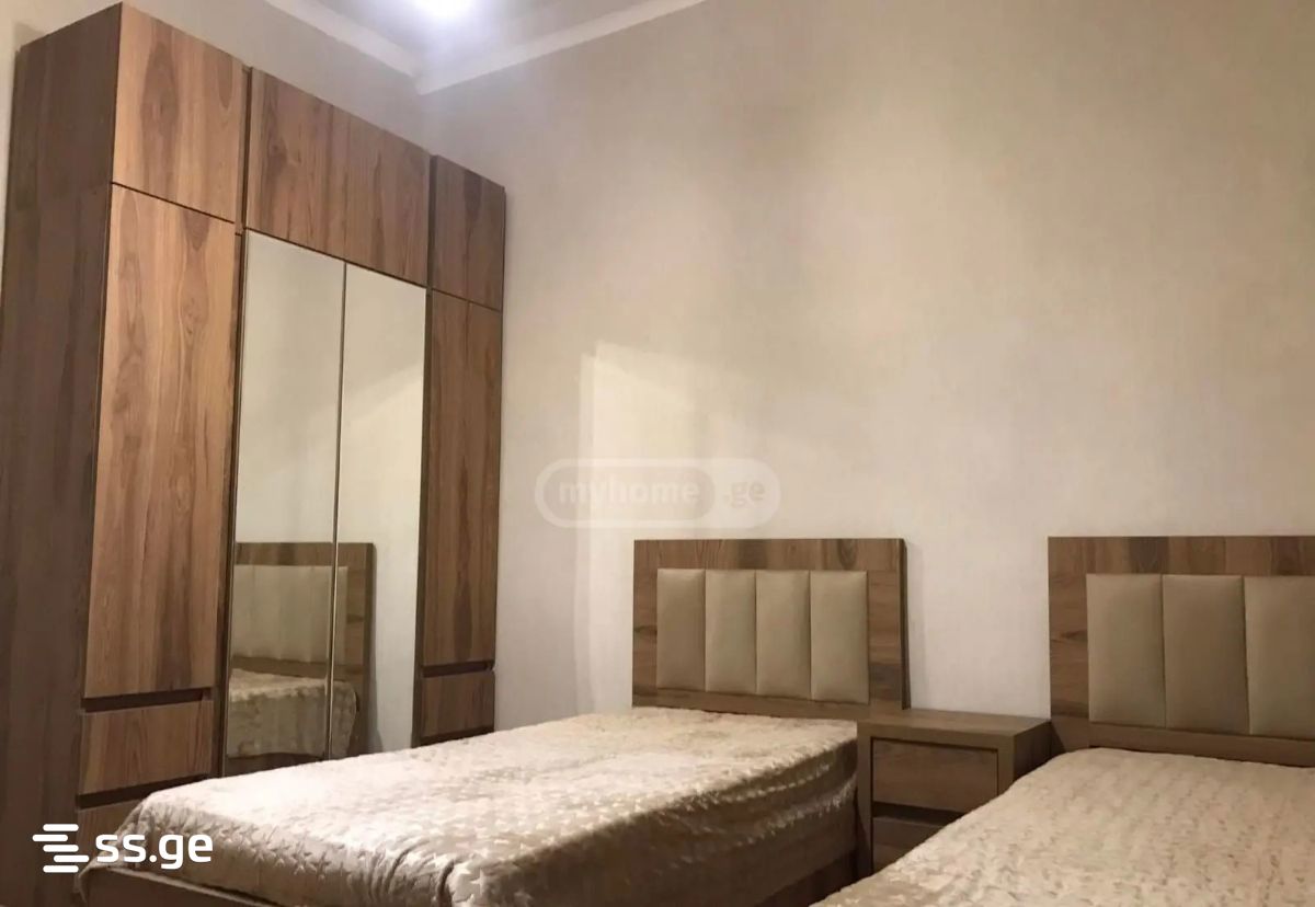 sumbatashvil-iujni st. - 3 rooms