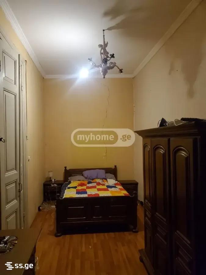 pirosmani st. - 3 rooms